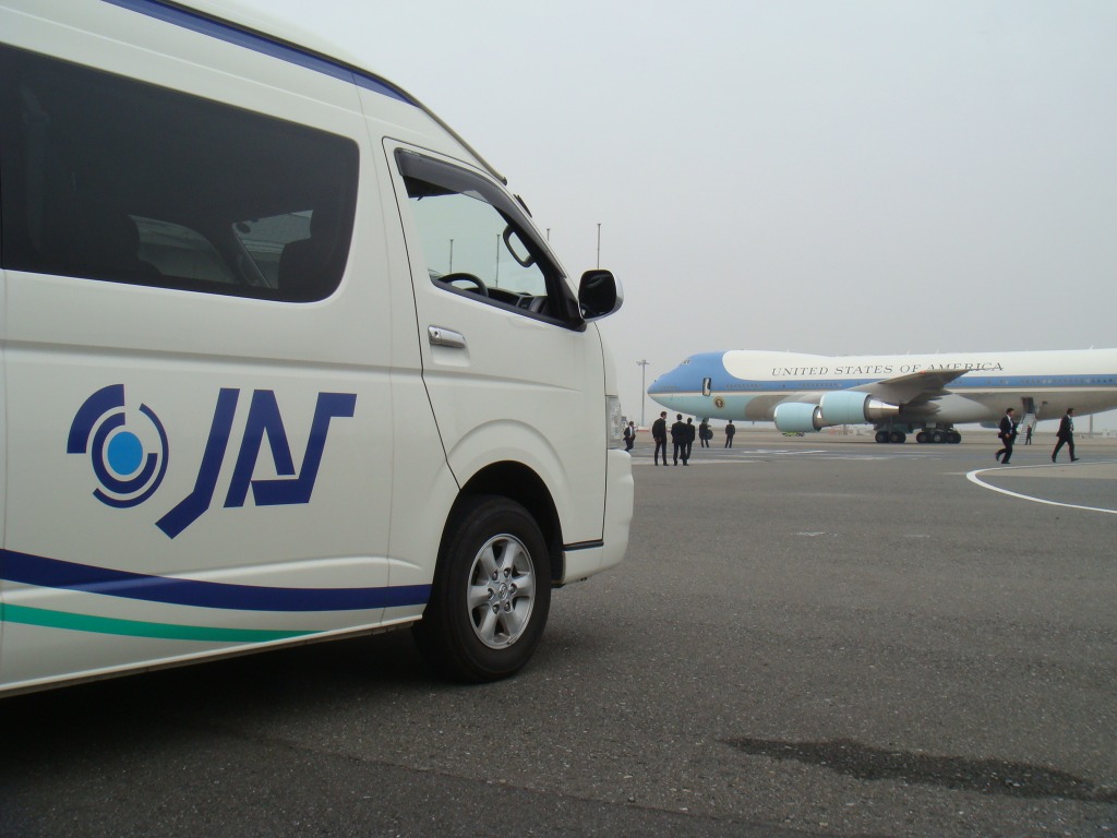 //www2.jas-fbo.co.jp/news/2010/11/15/DSC01660.jpg