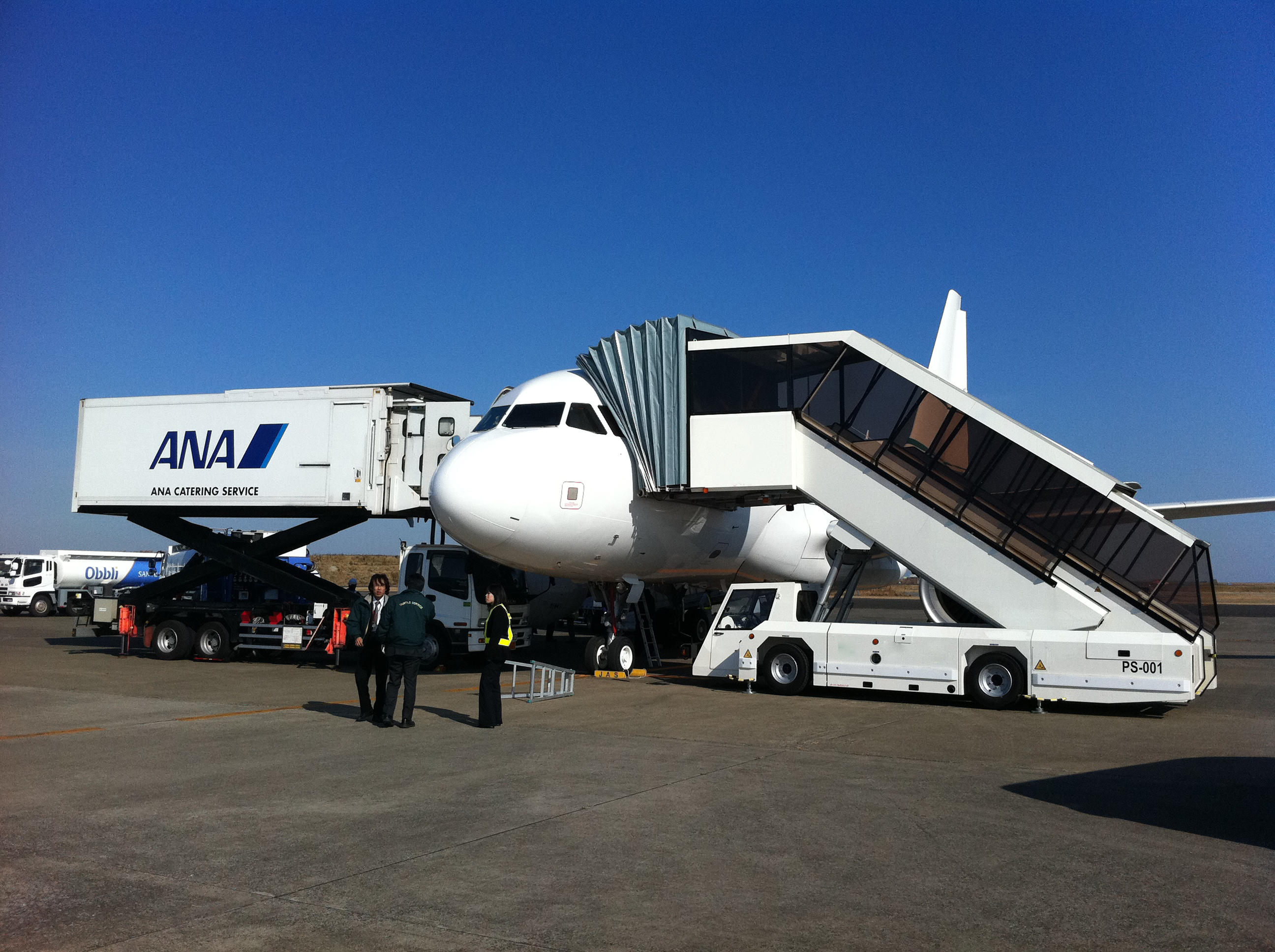 //www2.jas-fbo.co.jp/news/2011/01/04/IMG_0122.jpg