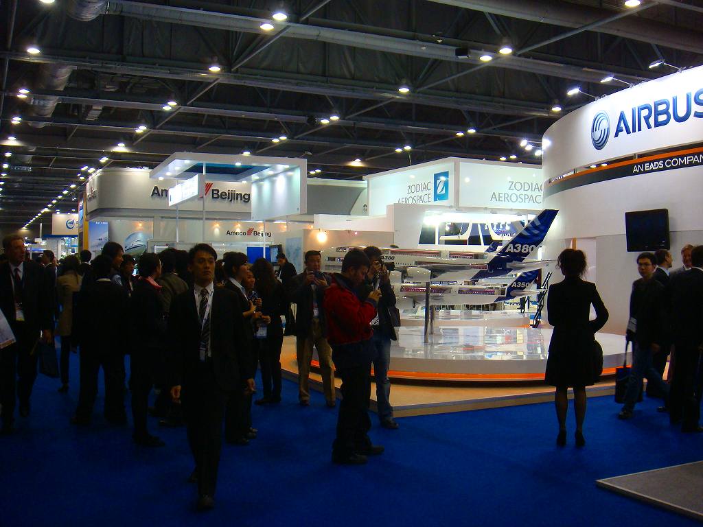 //www2.jas-fbo.co.jp/news/2011/03/28/DSC01976.jpg